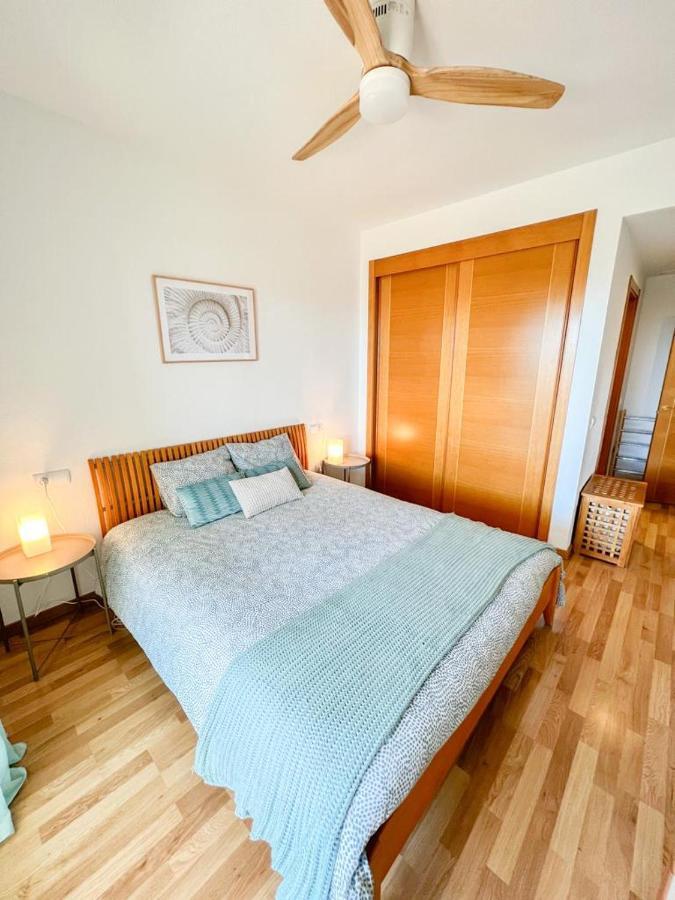 Bright With Terrace, Pool And Appartement *