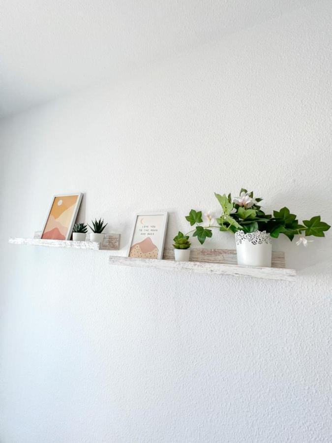 Appartement Bright With Terrace, Pool And