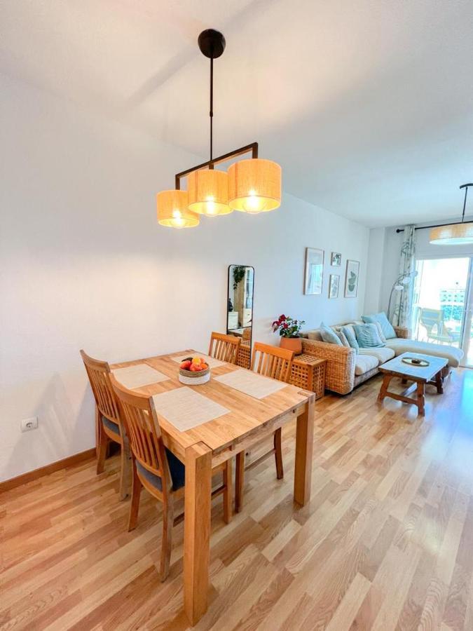 Appartement Bright With Terrace, Pool And